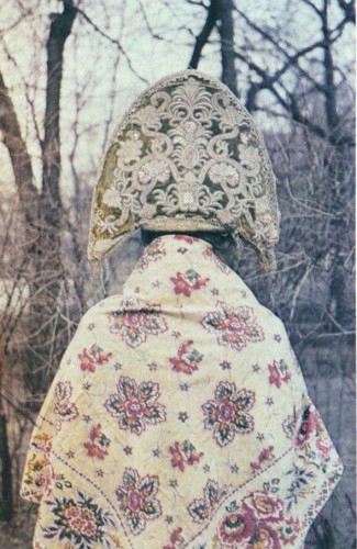 Мерцалова-Поэзия-народного-костюма-1988_091.jpg