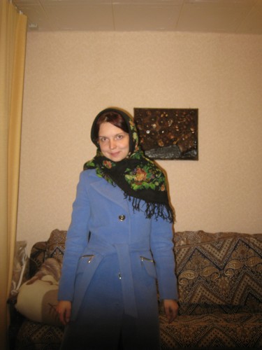 Примеряла со старым платочком...