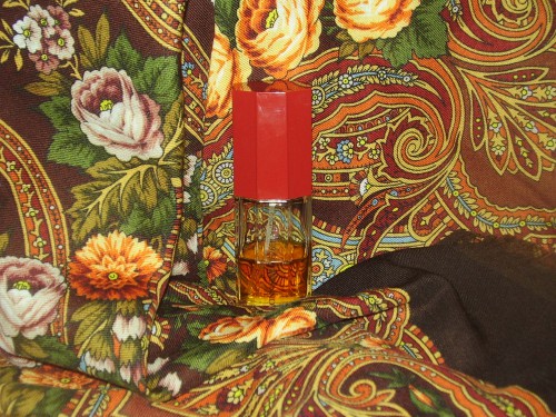 Cinnabar, Estee Lauder