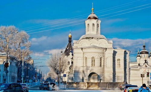 Смоленская церковь Богоявленского женск. монастыря.Пересечение улиц Пятницкой и Богоявленской
