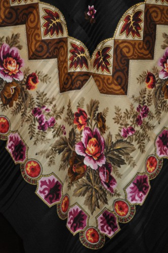 Шолпан 1191-18 146х146 шерсть с просновками Татьяна Сухаревская