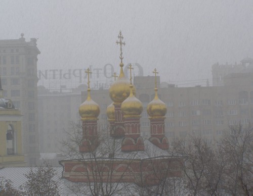 12 апреля 2011 года