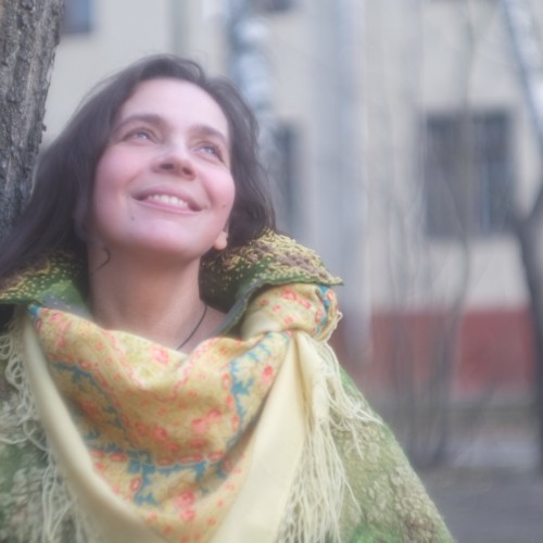 Очень- очень старинный платок. Неизвестный никому. И мне тоже