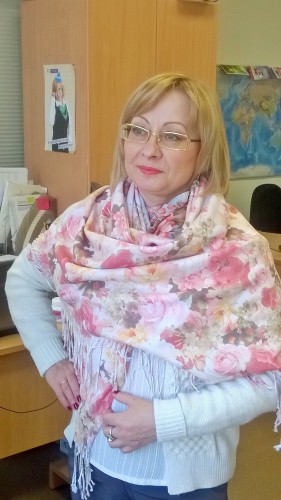 этот палантин для тепла с утра