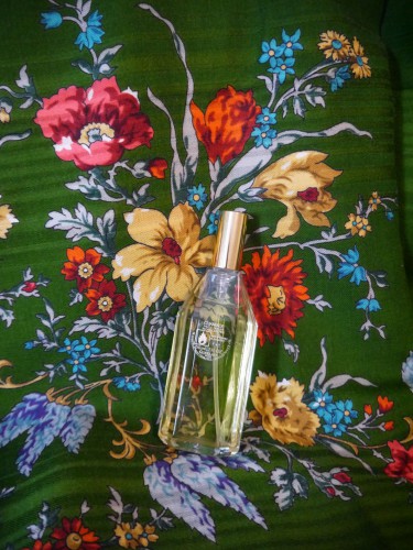 Chamade Guerlain  и Поле цветов