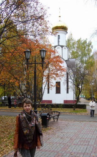 Старый замок 947-17 на улочках города