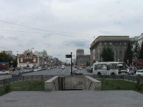 КРАСНЫЙ ПРОСПЕКТ