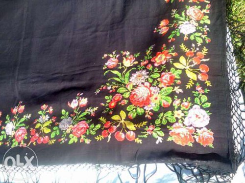 246162956_4_644x461_platok-150h150s-bahromoyhustka-velika-z-kititsyami-kvtchasta-moda-stil.jpg