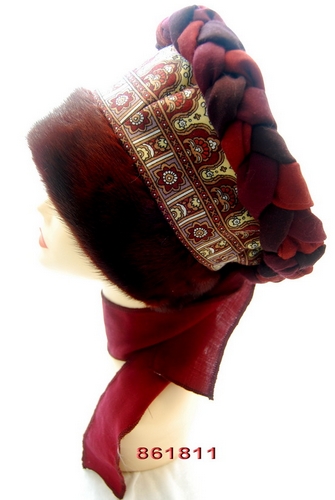 Шапка-кокошник.jpg