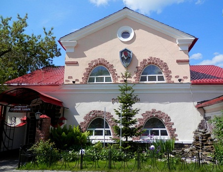 Ресторан Старый замок на. Гагарина.jpg