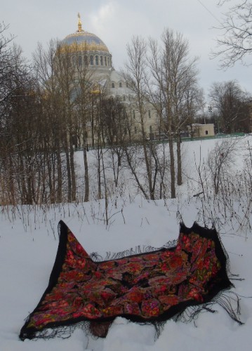 Галина- 18. Кронштадт, 27.02.16, взгляд на Морской собор из Летнего сада.