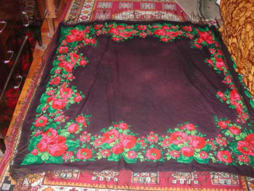 297880774_4_644x461_platok-pavloposadskiy-cherno-korichnevyy-146sm-sherst-tonkaya-moda-i-stil.jpg