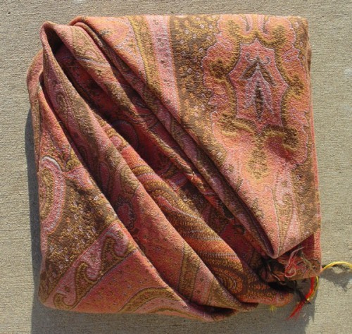 europeanpaisleyshawl62b62z.jpg