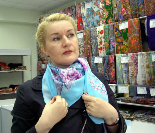 "После дождя",шелк,89х89, Сухаревская Т.