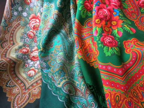 &quot;Лето в Павлове&quot; 862-20 Татьяна Сухаревская - 2002 год. Выпуск 2015 +&quot;Караван&quot; 970-30, восст. Галина Сотскова, рис. Константин Аболихин -1935 год + &quot;Мелодия&quot;-9 300, Ирина Дадонова, рисунок 1983 года