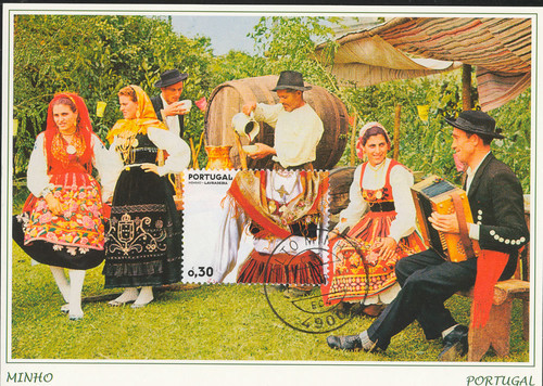 6419823_agTZI.jpg