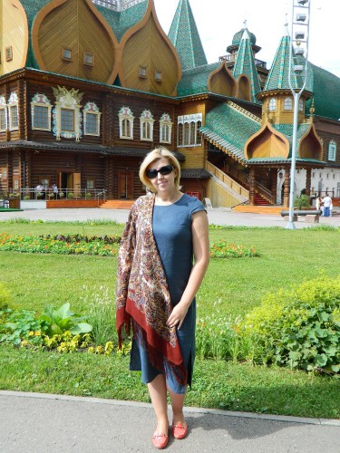 Чародейка 16 125х125 художник Валерия Фадеева