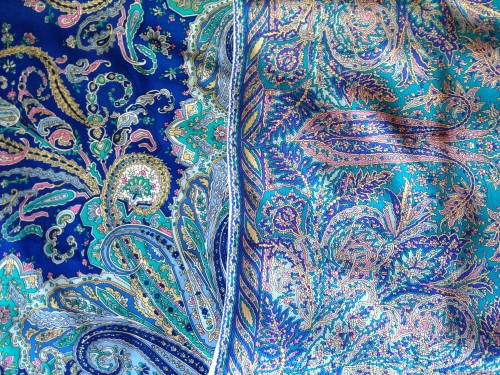 Караван 970 - 14 (на итальянской шерсти), 148 * 148, восст. Галина Сотскова, рис. Константин Аболихин -1935 год и Муравушка 753 - 1, В.Фадеева, жаккард, 89 * 89