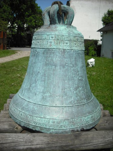 2uGeZhQQrPA.jpg