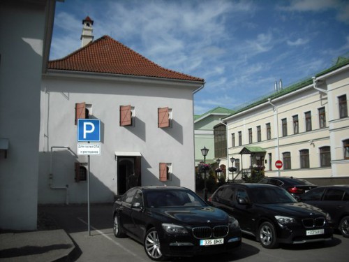 RZ4iEPZpLVo (1).jpg