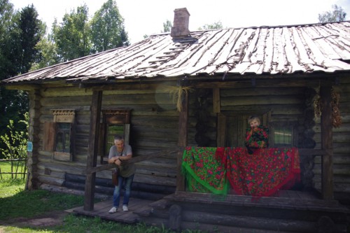 В этом домике можно остановиться на отдых.