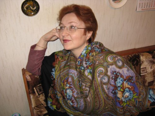 Сияние зеленовато-голубое.