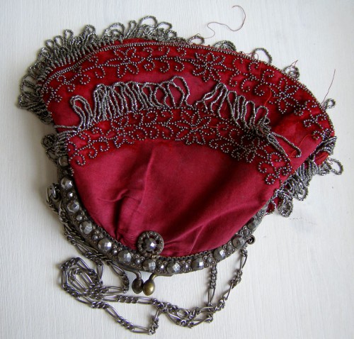 Бархатный ридикюль. 1870 год
