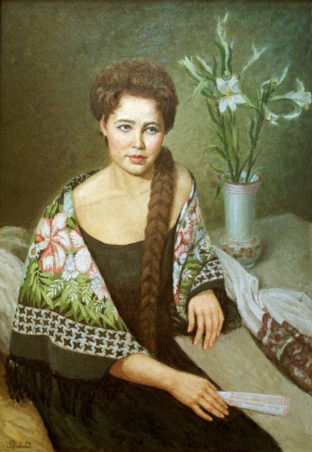 devushka_s_kosoy.jpg