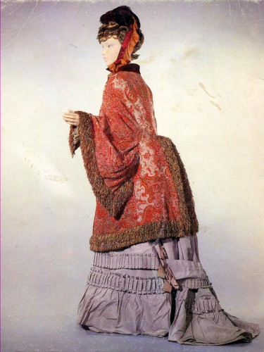 bustle_dress.jpg