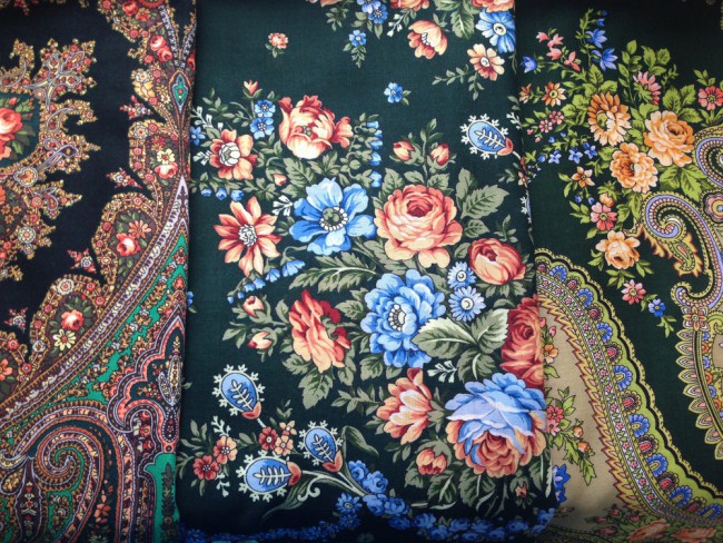 Волшебница 992 - 10,  Н.Белокур, 148 * 148,  Душечка  782 - 10, К. Зиновьева, 146 * 146, У камина 1154 - 9, К. Зиновьева, 125 * 125