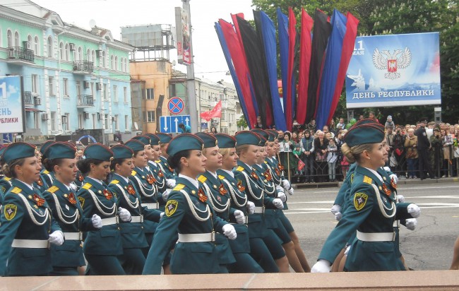 это подготовка к параду - ну просто красотки!