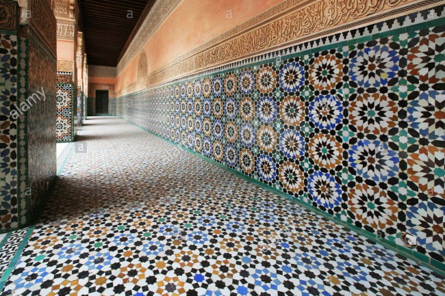 tile-mosaic-detail-at-the-ben-youssef-medersa-islamic-school-attached-B8JRR1.jpg