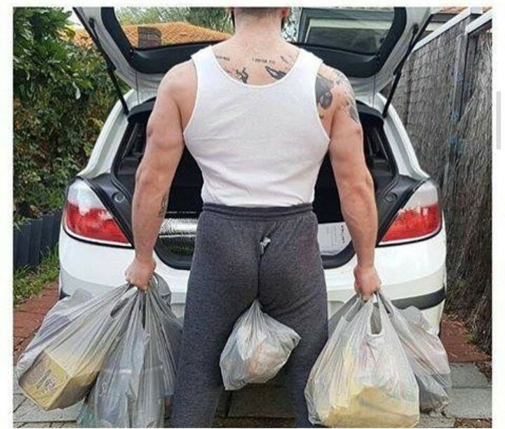 шопинг с женой.jpg