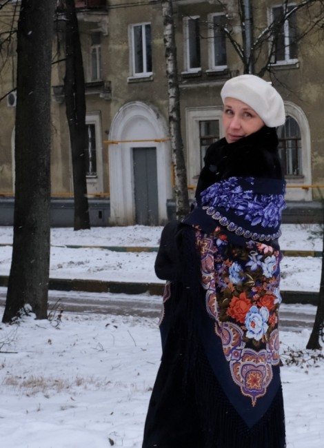 Белые розы вид 14. Художник Лидия Шаховская