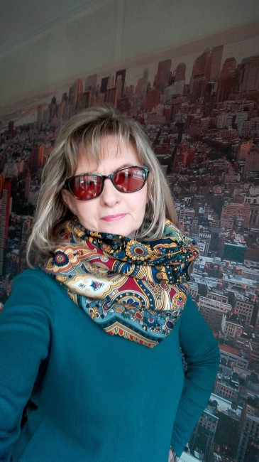 Шалъ Ожидание 18, 148 х 148, художник Валерия Фадеева
