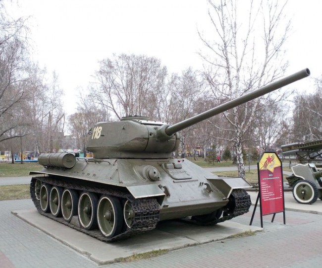 танк-.jpg