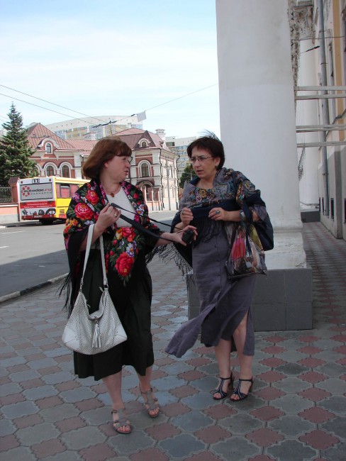Место встречи... угол Московской и Лермонтова