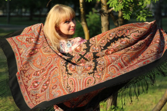 Волшебница, 18 колорит