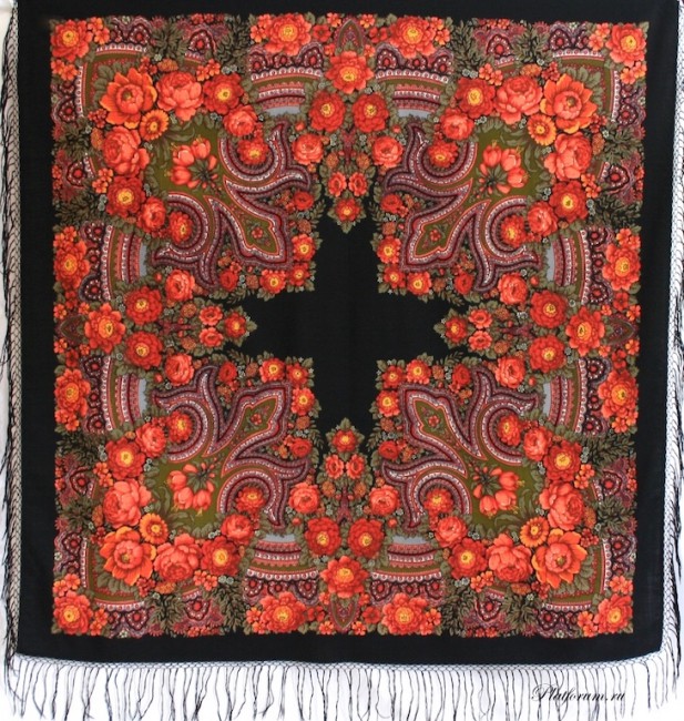 Боярыня, с красными розами  (1).JPG