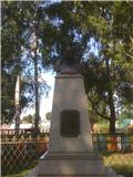 Памятник АлександруII, был восстановлен в 2008