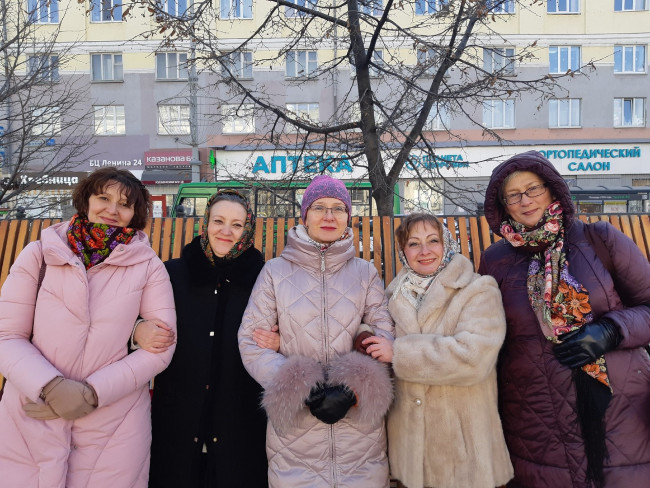 На Светлане тоже &quot;Март&quot;