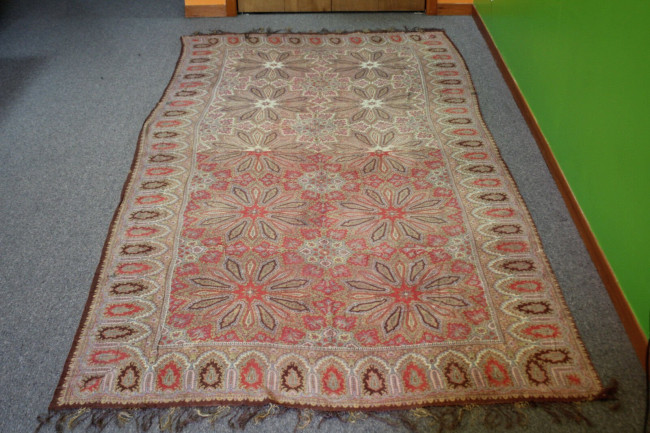 Antique-Kashmir-Paisley-Crinoline-Shawl-Print-Dual-Color.jpg
