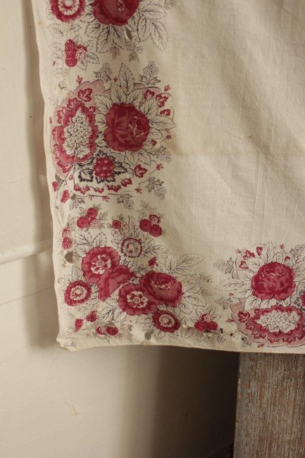 antique-1700s-french-fichu-toile-de-jouy-shawl-pink-block-printed-neckerchief-fabric-4014.jpg
