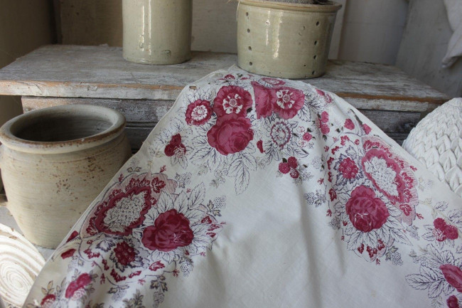 antique-1700s-french-fichu-toile-de-jouy-shawl-pink-block-printed-neckerchief-fabric-7336.jpg