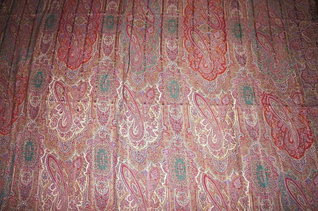 Antique-large-vintage-printed-Kashmir-Paisley-silk-_57 (1).jpg