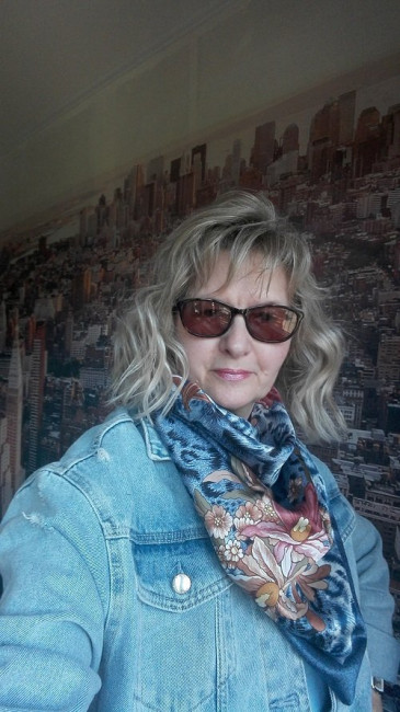 Атлас, 89х89, Клеопатра 14,  Художник Галина Сотскова