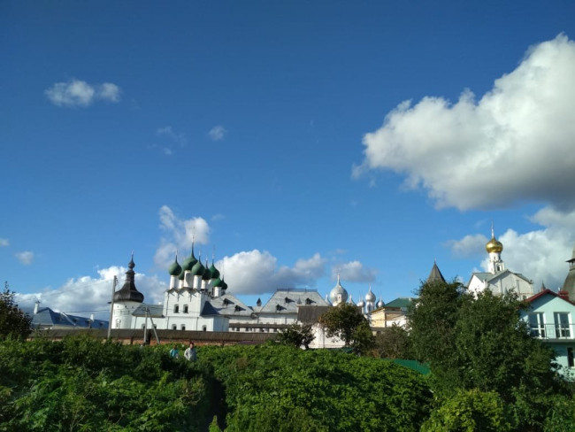 вид на Кремль от озера