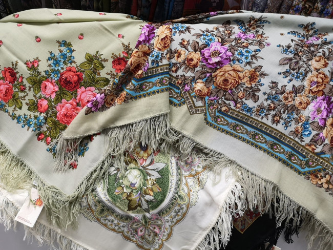 Варенька 1 и Павловские розы 2