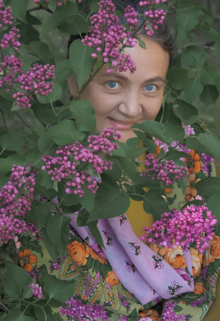 Платок &quot;Цветет сирень&quot; 10