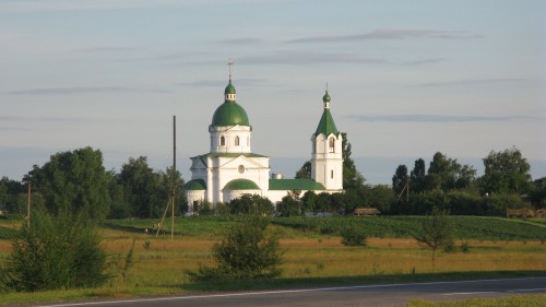 Где-то под Киевом. До родной хаты больше 300 км